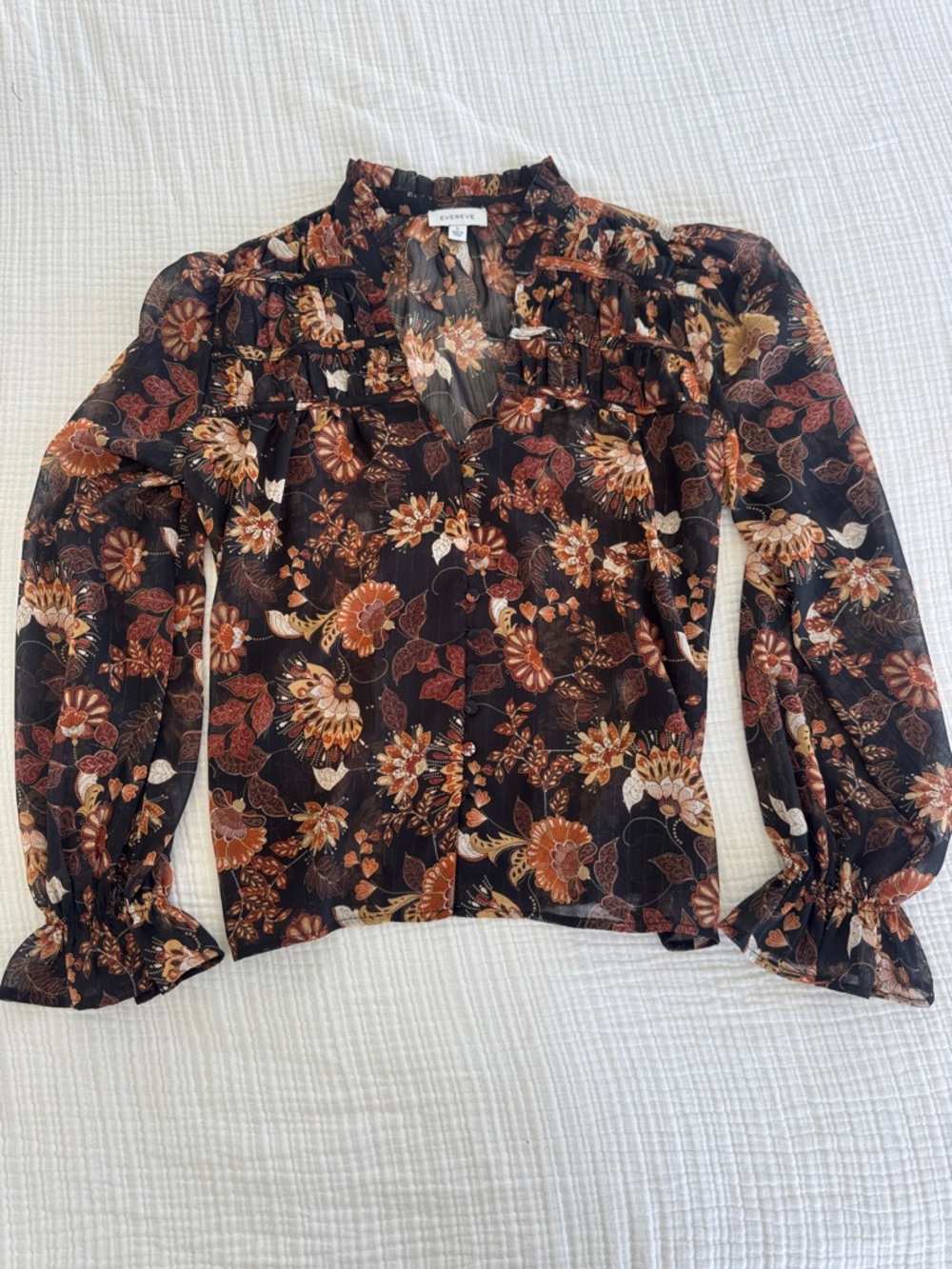 Evereve Black Floral Ruffle Neck Blouse